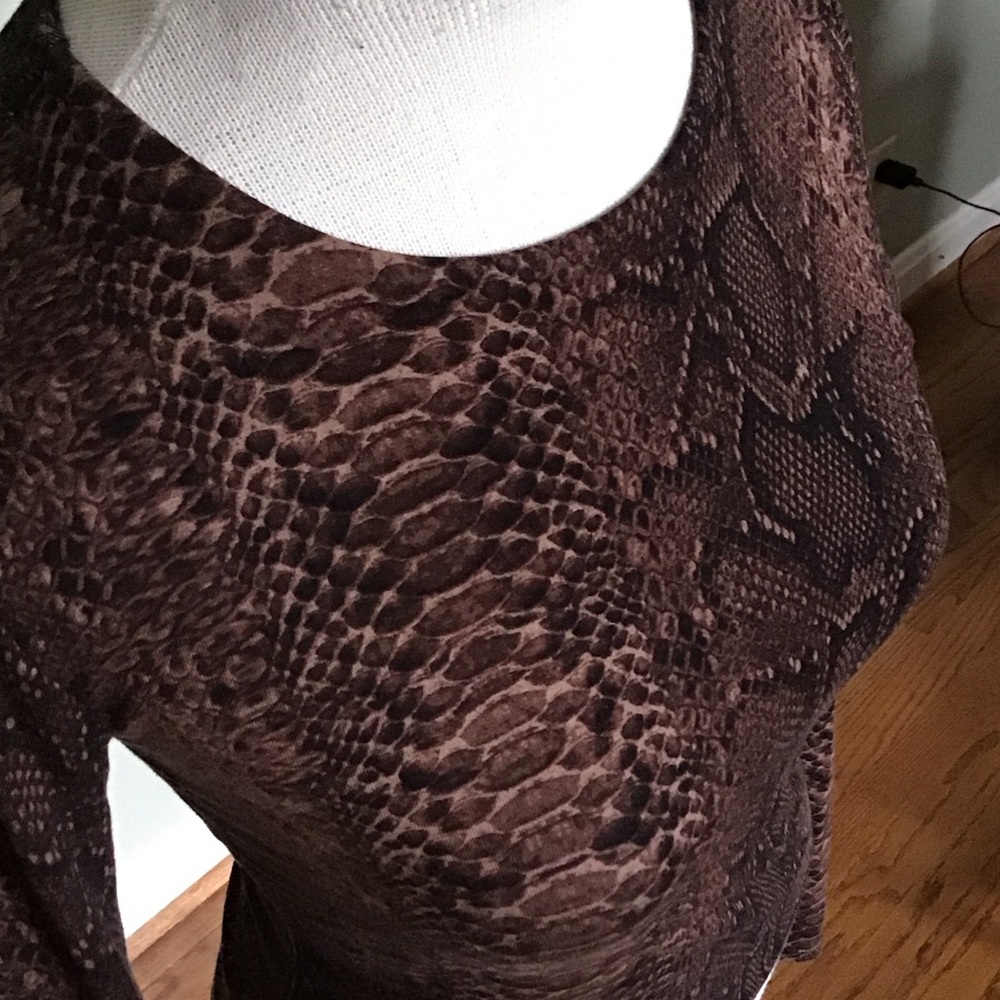 Dark Brown Snakeskin Print Long Sleeve Crew Neck Going Out Fitted Top Women's XS